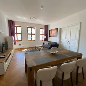 Apartment Grosszügiges Mit Blick Zur Frauenkirche, Dresden