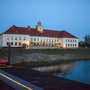 Gasthof Restaurant Und Alberthafen, Dresden